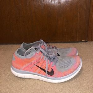 Nike Free 4.0 Flyknit Size 9!